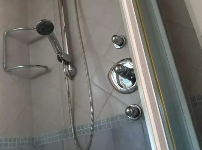 招待所 Loredana Elegant With Private Bathroom