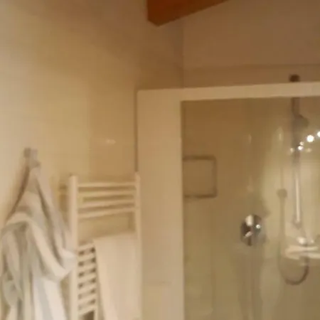 Loredana Elegant With Private Bathroom 3*